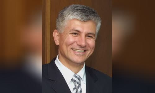 Zoran ?in?i?