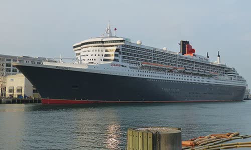 Ocean liner