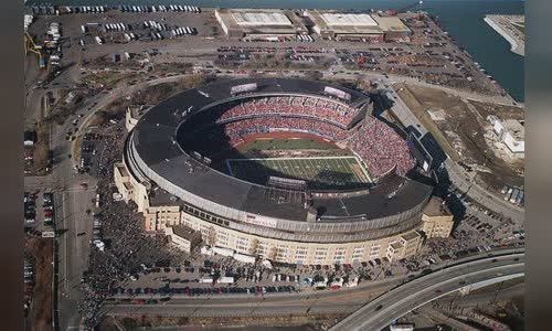 Cleveland Browns relocation controversy
