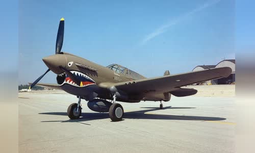 Curtiss P-40 Warhawk