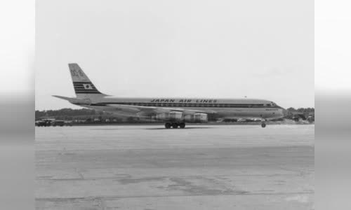 Japan Airlines Flight 472 (1972)