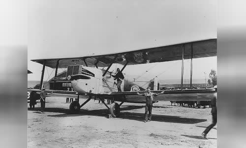 First aerial circumnavigation