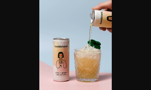 nha-vo-ich-barista-uk-josh-tarlo-ra-mat-headstand-coffee-leaf-seltzer image