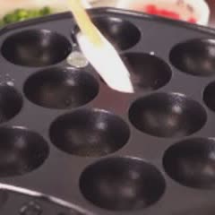 Cách làm Bánh Bạch Tuộc Takoyaki thơm ngon, chuẩn vị Nhật 