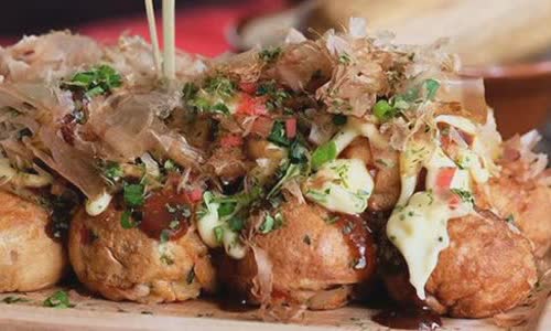 Cách làm Bánh Bạch Tuộc Takoyaki thơm ngon, chuẩn vị Nhật 