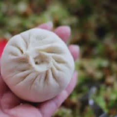 Cách làm bánh bao nhân thịt xào đậu hũ và rau cải