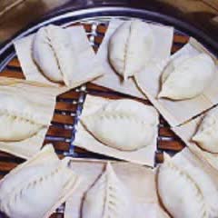 Cách làm Bánh bao nhân thịt xào cà tím