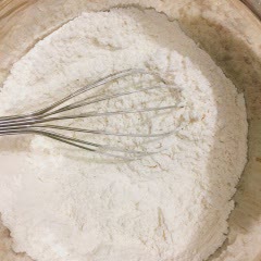 Cách làm bánh bao pizza