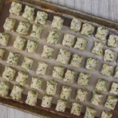 Cách làm Bánh bông cải trắng và bí ngòi nướng