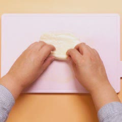 Cách làm Bánh Chiên Nhân Thịt Bò thơm ngon, siêu hấp dẫn 