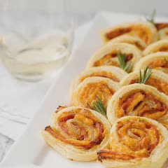 Cách Làm Bánh Cuộn Thịt Nguội Ăn Sáng Ngon Miệng
