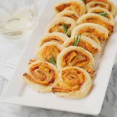 Cách Làm Bánh Cuộn Thịt Nguội Ăn Sáng Ngon Miệng