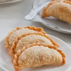 Cách làm Bánh gối cà ri gà