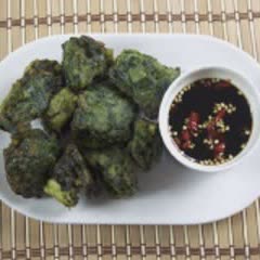 Cách làm bánh hẹ chiên kiểu Thái