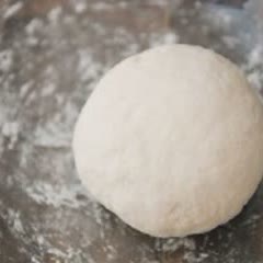Cách làm bánh hẹ nhân thịt