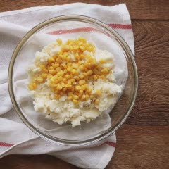 Cách làm Bánh khoai tây bắp phô mai