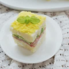 Cách Làm Bánh Khoai Tây Kẹp Xinh Xắn Thơm Ngon