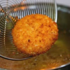 Cách làm bánh khoai tây nghiền chiên xù