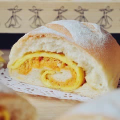Cách làm Bánh Mì Chà Bông Trứng Chiên ngon hơn ngoài hàng