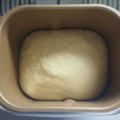 Cách Làm Bánh Mì Cuộn Xúc Xích Nướng Đơn Giản