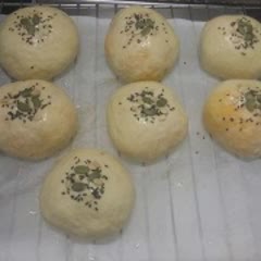 Cách làm bánh mì kem trứng muối