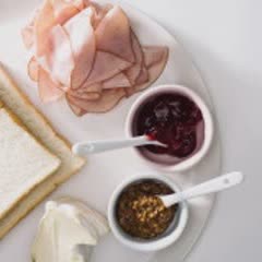 Cách làm Bánh mì kẹp phô mai thịt nguội