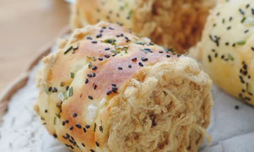 Cách Làm Bánh Mì Cuộn Chà Bông Đơn Giản Ngon Miệng