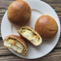 Cách làm bánh mì nhân cà ri kiểu Nhật