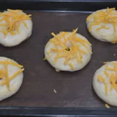 Cách làm bánh mì phô mai Bagel