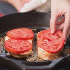 Cách làm Bánh mì phô mai cà chua