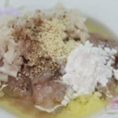 Cách làm Sườn Chiên Tỏi thơm lừng, giòn rụm cực ngon