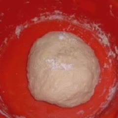 Cách Làm Bánh Mì Xúc Xích Nướng Thơm Ngon Đơn Giản