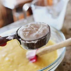 Cách làm Bánh Muffins Bắp Xúc Xích xốp mềm lạ miệng