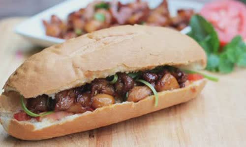 Cách làm bánh mỳ kẹp thịt sốt teriyaki