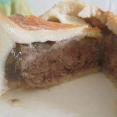 Cách làm bánh pie nhân thịt
