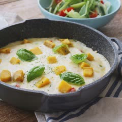 Cách làm bánh pizza khoai lang phô mai