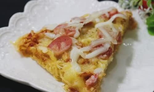 Cách làm bánh pizza mì tôm