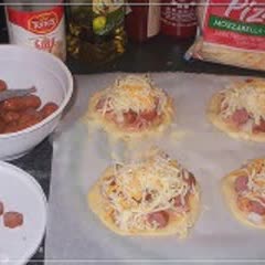 Cách làm bánh pizza mini