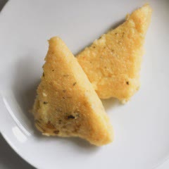 Cách Làm Bánh Polenta Cá Hồi Đơn Giản, Ăn Là Ghiền