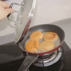 Cách Làm Bánh Rán Mặn Vị Thì Là Thơm Lừng Độc Đáo