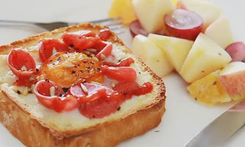 Cách làm bánh sandwich trứng xúc xích