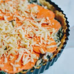 Cách làm bánh tart cải xoăn khoai lang