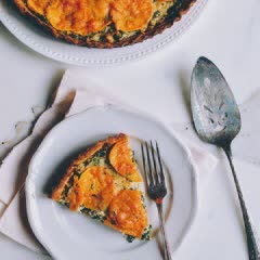 Cách làm bánh tart cải xoăn khoai lang
