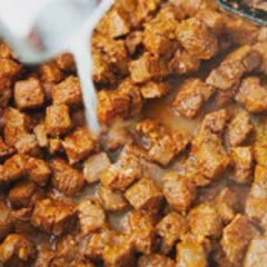 Cách Làm Bánh Tiêu Kẹp Thịt Bò Lúc Lắc Thơn Ngon