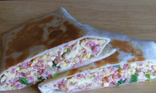 banh-tortilla-cuon-thit-trung-SgHePiY46fZZbrp3VUlL