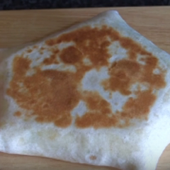 banh-tortilla-cuon-thit-trung-SgHePiY46fZZbrp3VUlL