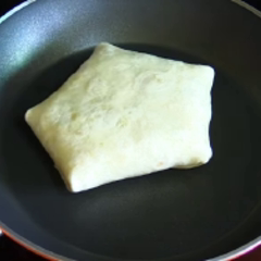banh-tortilla-cuon-thit-trung-SgHePiY46fZZbrp3VUlL
