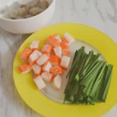 Cách làm bánh trứng chiên hải sản