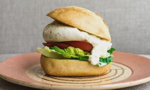 Cách làm Burger phô mai
