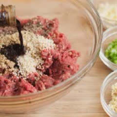 Cách làm Hamburger kiểu Hàn Quốc